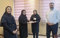 تقدیر و تجلیل از مسئول واحد بهبود کیفیت مرکز آموزشی درمانی قلب حضرت سیدالشهداء(ع)